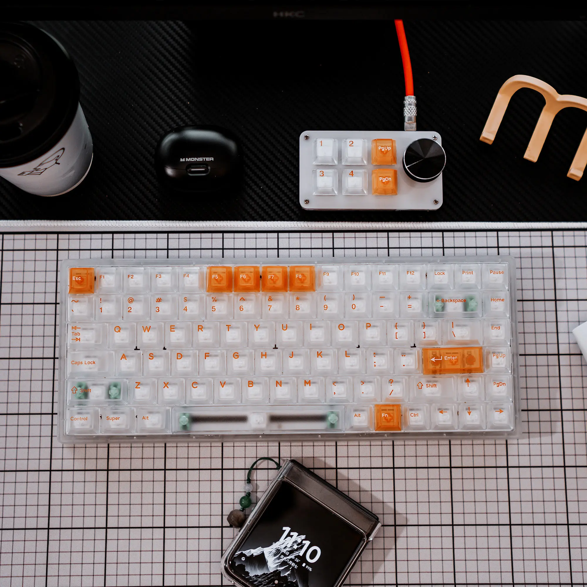 

Black gray/white/blue/pink/purple/green/coffee mist through PC mechanical keyboard keycap custom magnetic axis original factory