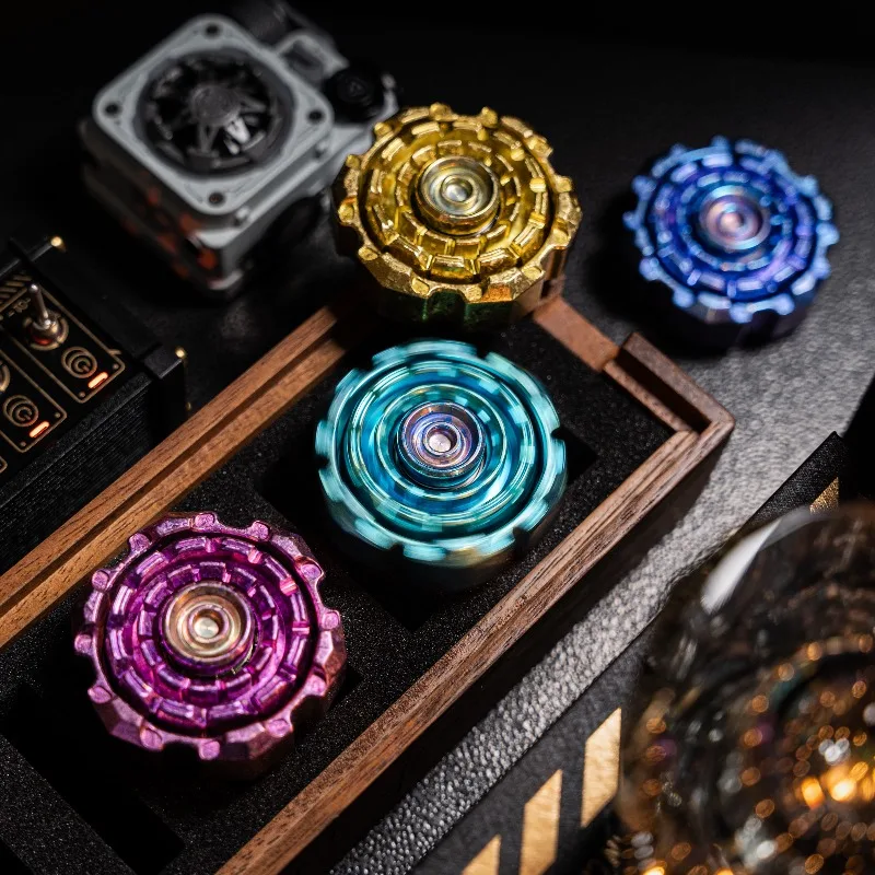 

Nine Hands EDC Engine Mechanical Metal Double-Layer Rotating Fingertip Decompression Desktop Toy