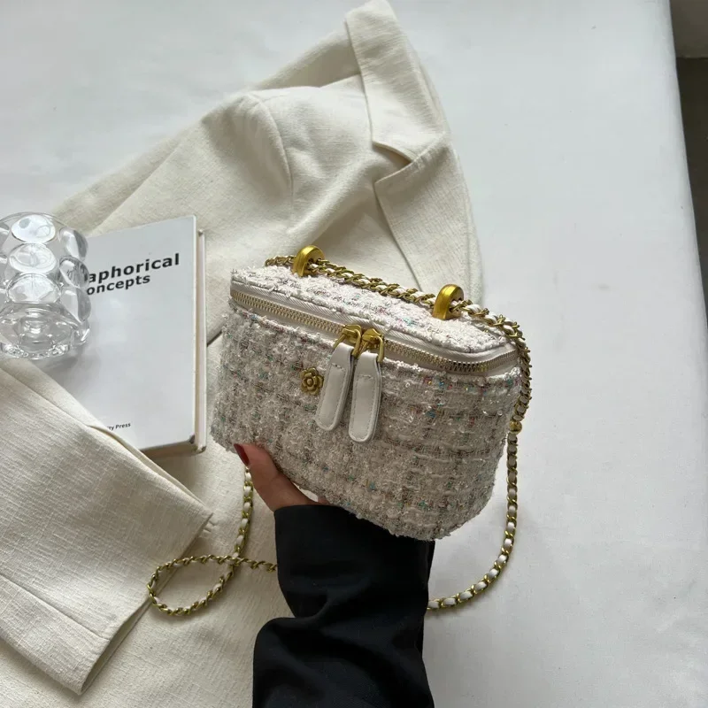 Fashion Niche Single Shoulder Crossbody Bag Female 2023 New Small Incense Wool Chain Small Square Bag