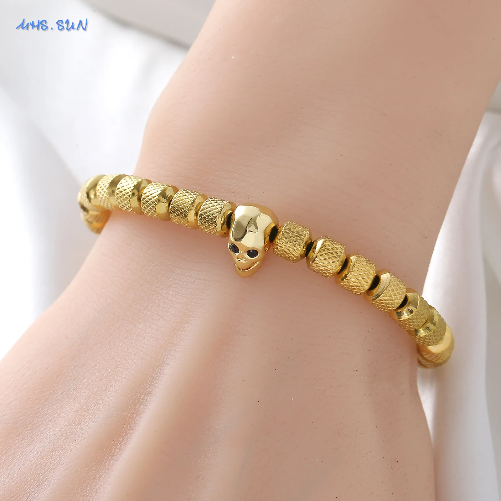الفولاذ المقاوم للصدأ 6 مللي متر مطرز أساور للنساء الرجال الهيب هوب الذهب اللون الجمجمة سحر سوار مجوهرات الحفلات هدية قابل للتعديل #4