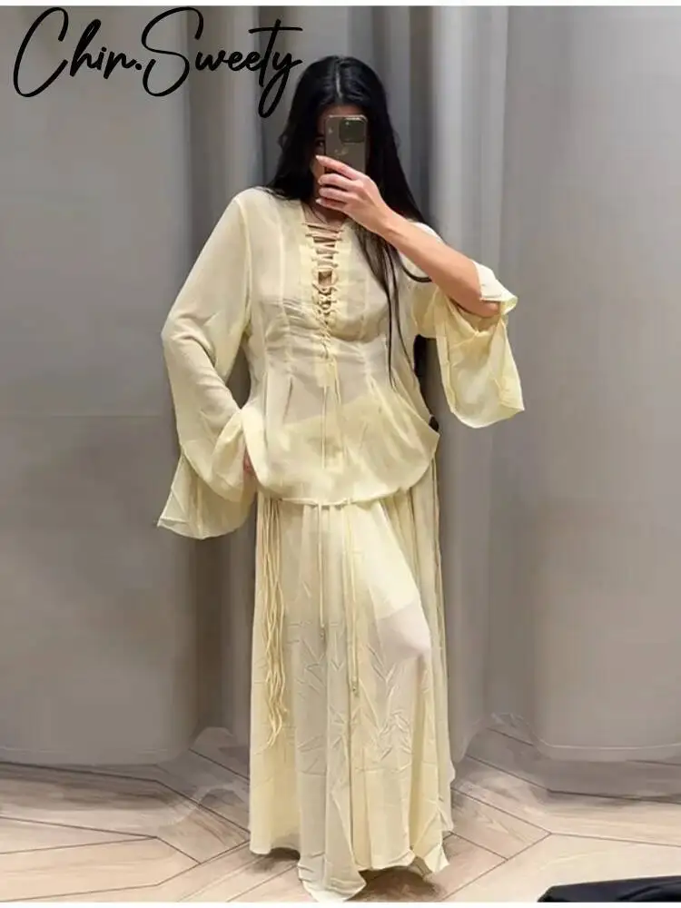 أنيقة الدانتيل يصل بلوزة صفراء تنورة مجموعة المرأة فضفاضة كاملة مضيئة كم الخامس الرقبة أعلى طويلة مطوي التنانير 2025 الصلبة الصيف سيدة البدلة