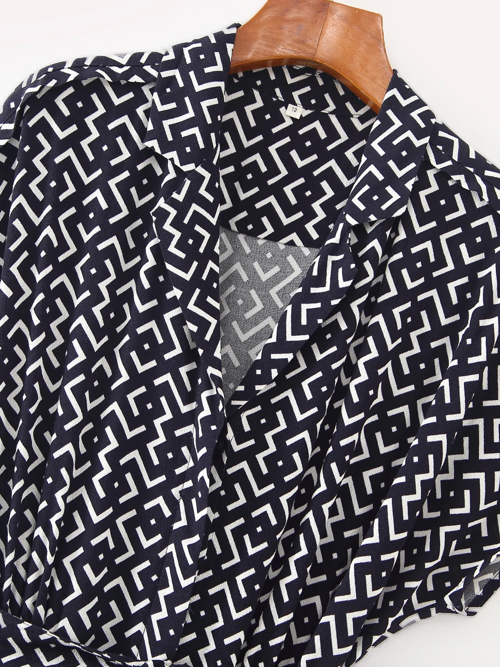 Celana Panjang Wanita Model High Waist Slimming One-Piece dengan Kerah Tegak dan Ikat Pinggang, Ukuran Plus, Cocok untuk Kerja dan Santai