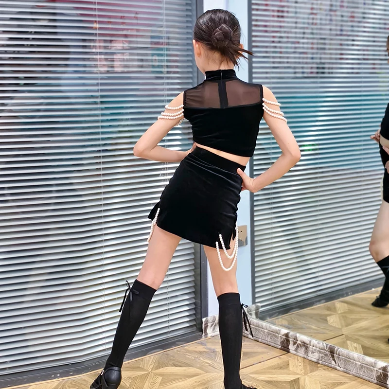 Roupas de dança latina de veludo sem mangas para meninas e meninos ternos de prática de detalhes de pérola para primavera verão prática de dança