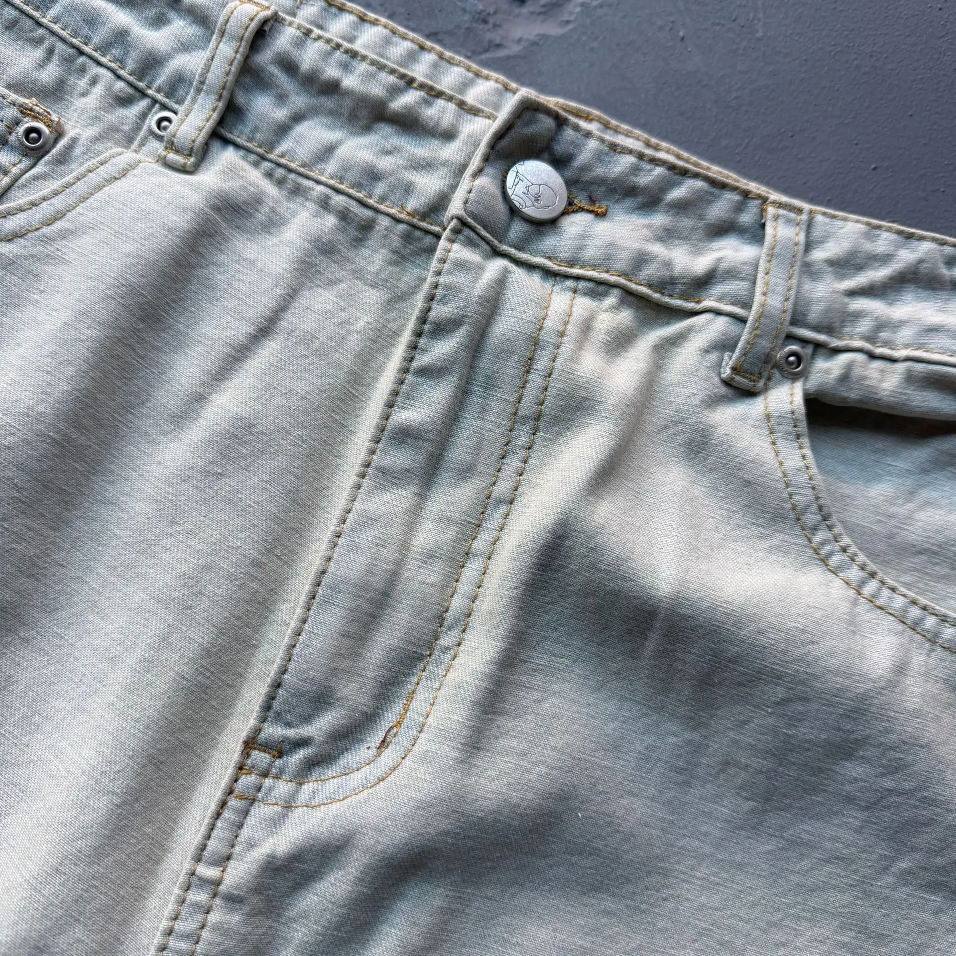 Derschutze 2026 New Fish Pond Bear Embroidered Denim Pants - Relaxed Straight-Leg Casual Trousers