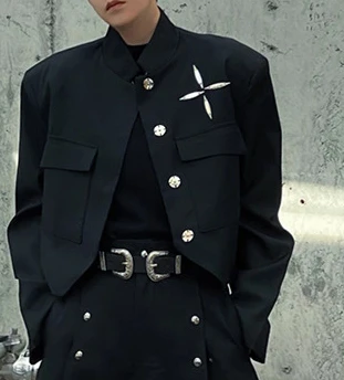 Men's 2025 Spring Autumn New Short Style Design Blazers Metal Decoration Stand Collar Long Sleeve Jacket Male Handsome Chic Tops