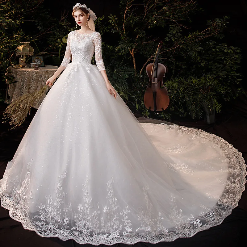 Wedding Dress 2024 New Style Super Immortal Bride Retro Hepburn French Simple Wedding Dress.(028)