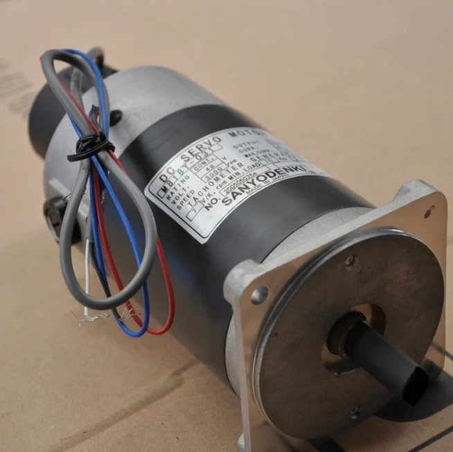 Spark machine servo motor M818T-031