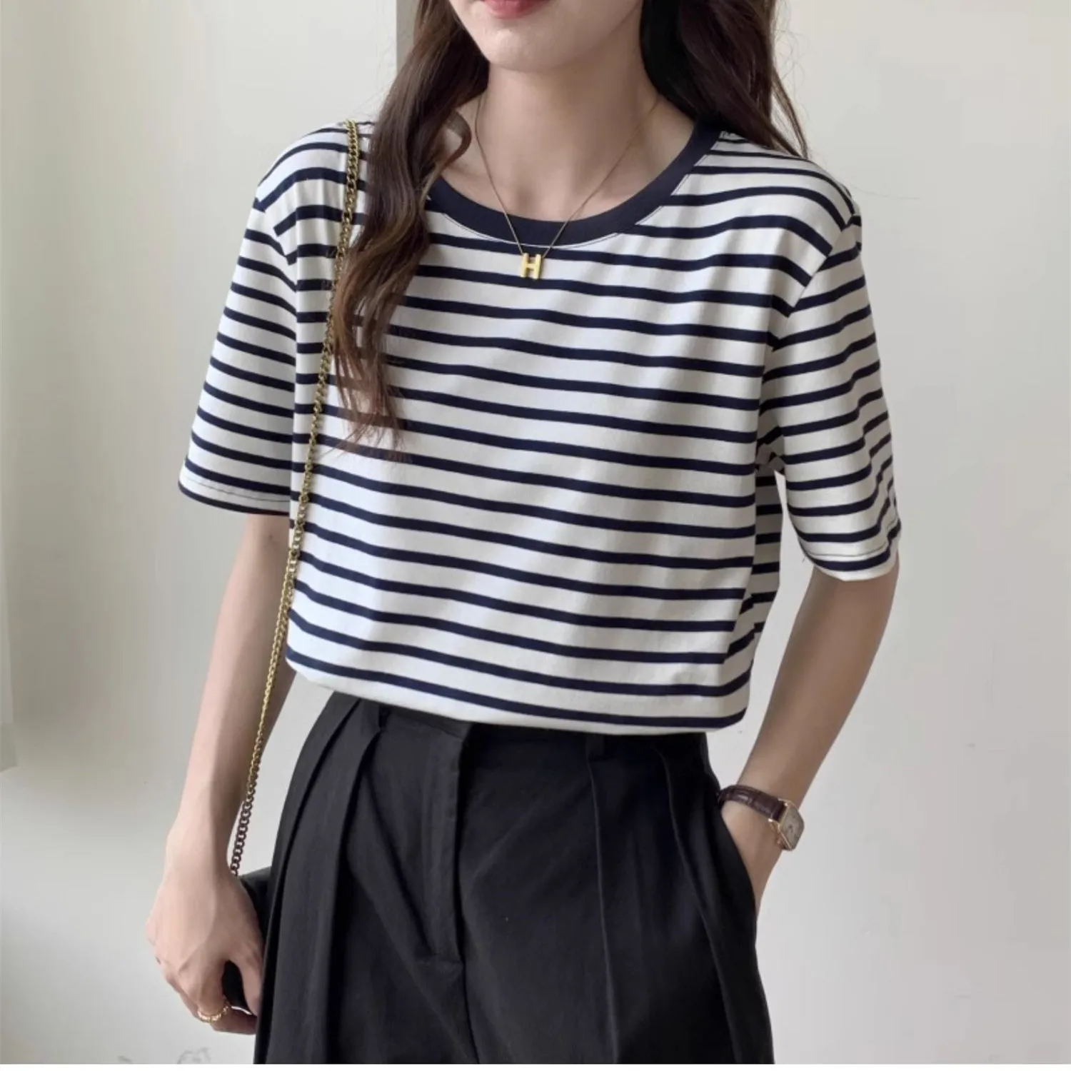 

Vintage Striped T-shirt Women Retro Y2K Korean Fashion Tops Tees Shirts Kpop Loose Summer Gothic Cheap Clothes Woman Tshirts