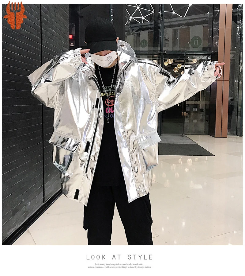 

2023 Spring Autumn Shiny Reflective Faux Leather Jacket Zipper Cool Luxury Designer Windbreaker Hip Hop Clothes Men Casual