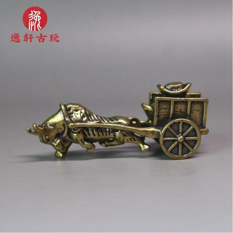 Solid cow-drawn carriage ornament, mini vintage-style copper piece, niche study desk decoration with hanging rope