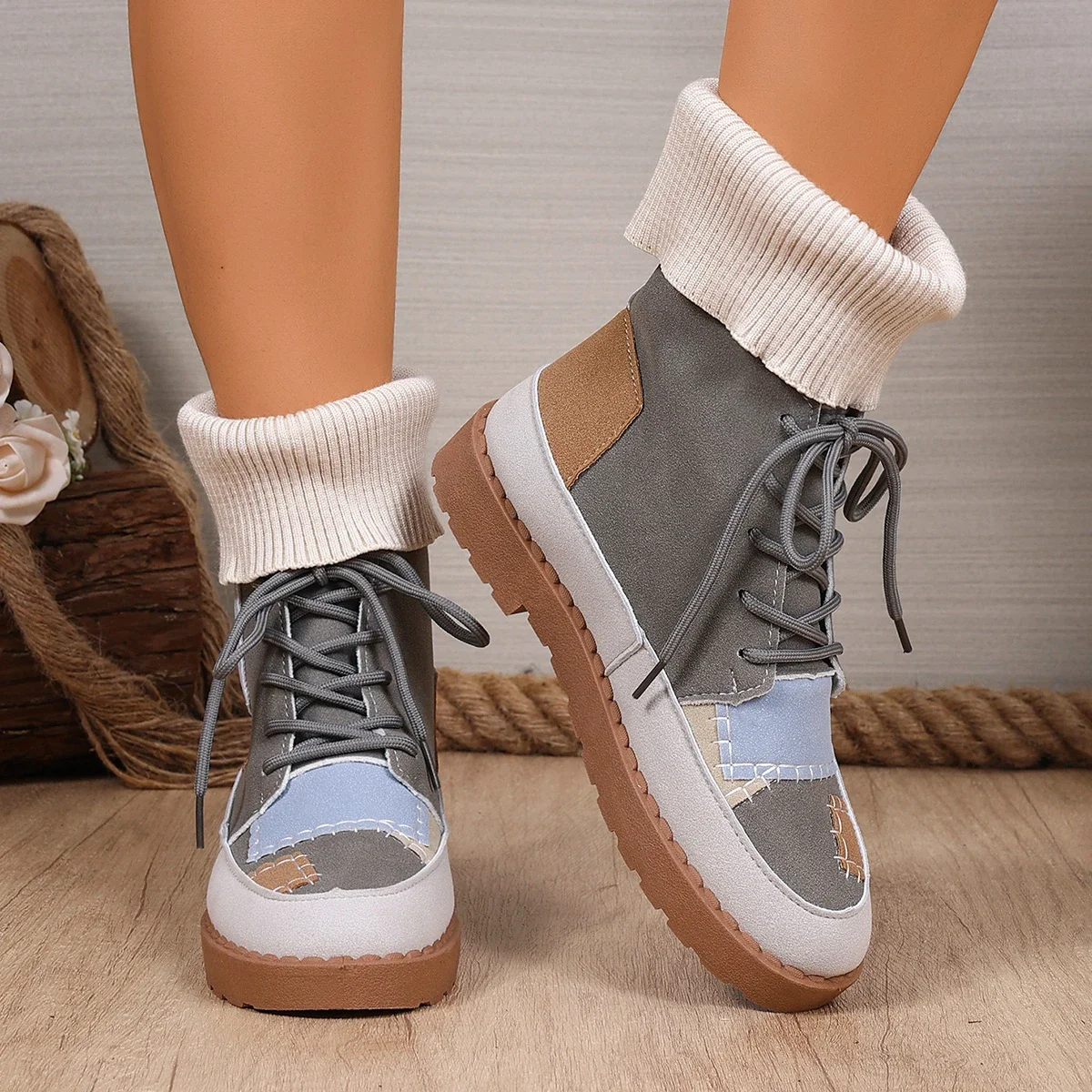 

Зимние удобные повседневные ботинки средней длины с круглым носком на толстой подошве, модные и сексуальные рабочие ботинки больших размеров на шнуровке для женщин