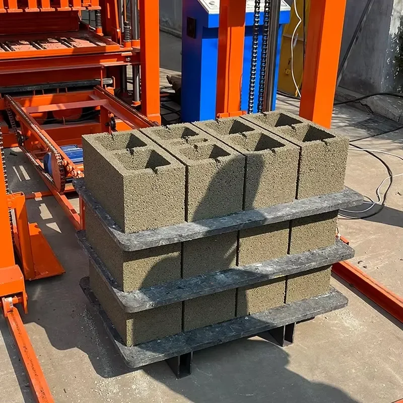 LONTA QTJ4-25 Fully Automatic 4 5 6 8 9 Inch Interlocking Hollow Paver Block Moulding Cement Concrete Brick Block Making