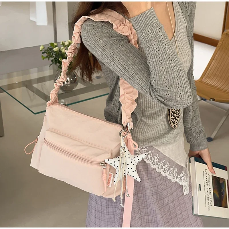 Koreanische Umhängetasche aus Segeltuch mit Polka Dots, leichte, lässige Damen-Umhängetasche für den Sommer, süße, niedliche, vielseitige Pendler-Handtasche – Detail 26
