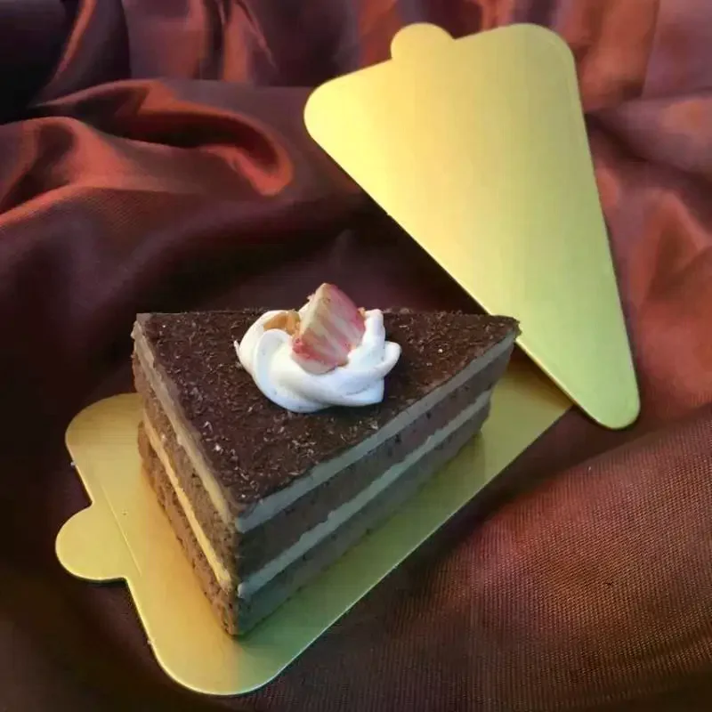 100pcs/set Golden Mousse Mat Bottom Foam Cake Base Boards Paper Board Shape Dessert Tray Christmas Cake Decoration Tools