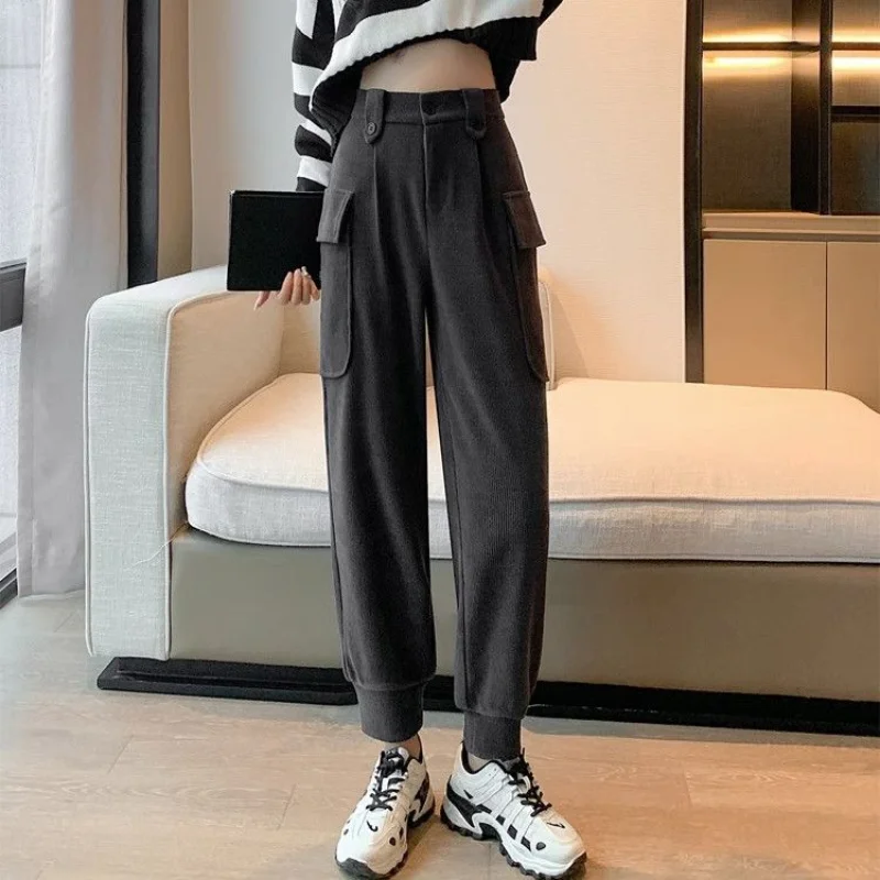 

New Style Autumn and Winter Women's Solid Corduroy High Waist Button Pockets Loose Casual Halun Pants Fashion Commuter Trousers