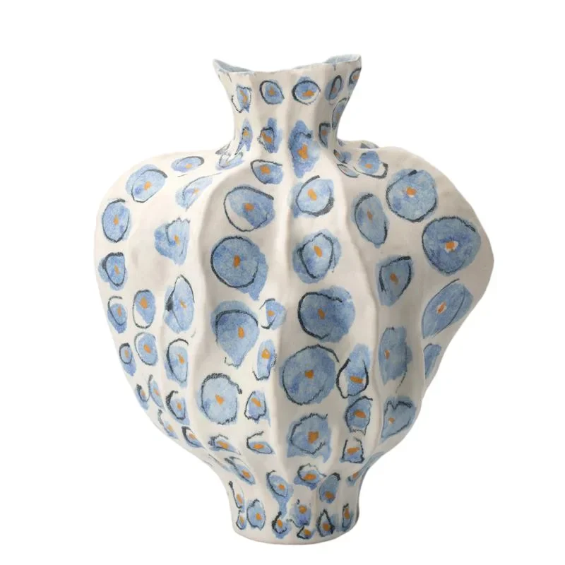 

Wabi-sabi medieval style star dot ceramic vase high-end desktop home soft furnishing flower arranger vintage decoration