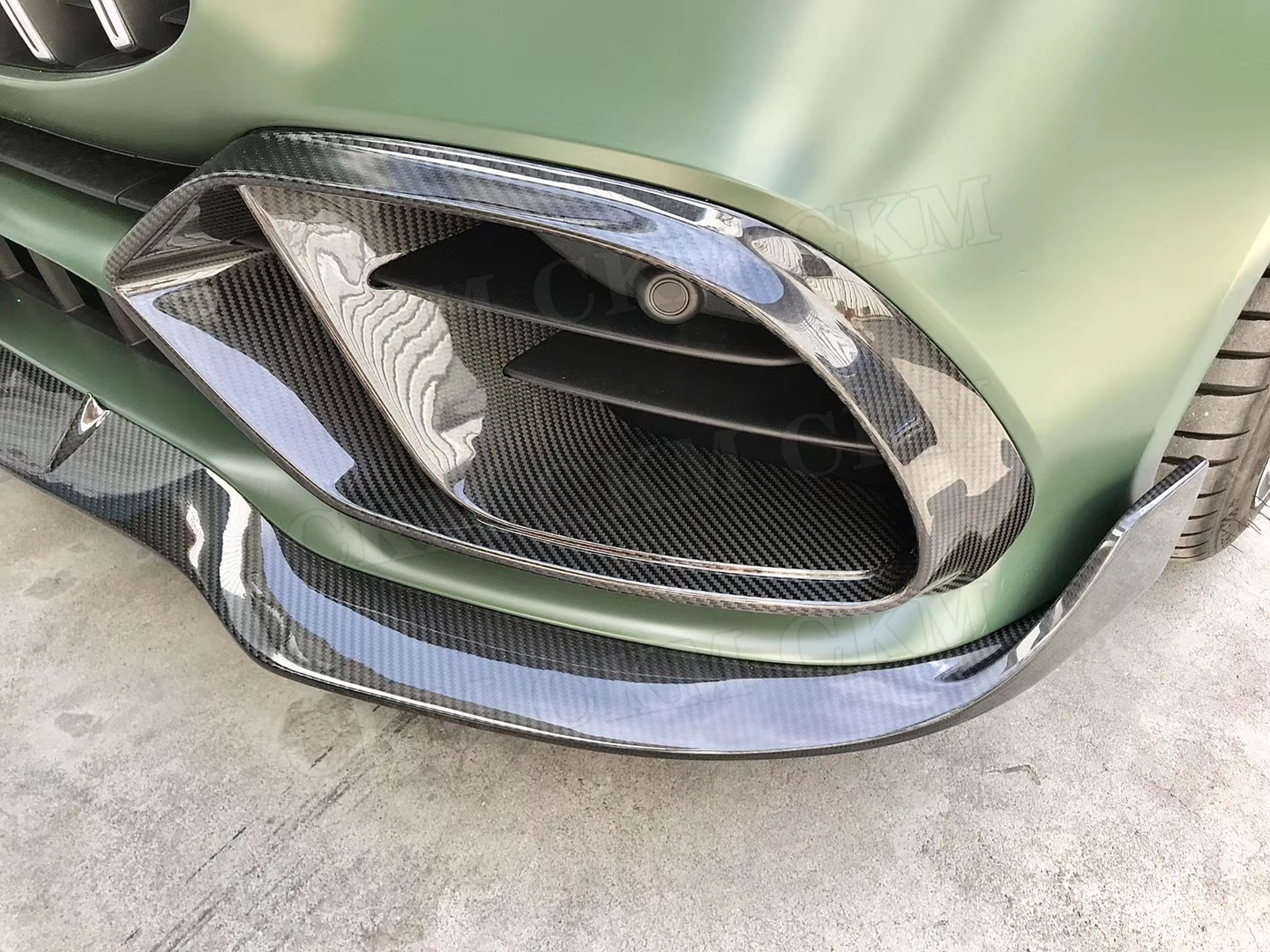 

Dry Carbon Fiber/FRP Front Bumper Air Vent Outlet Cover Trim For Benz AMG GT50 GT53 GT43 2019-2023 B Style Foglamp Mesh Grill