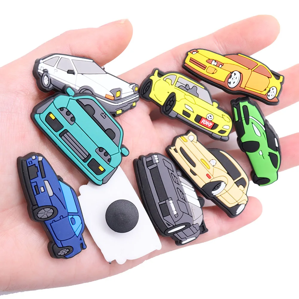 Mix 50pcs PVC Kawaii Cartoon Car Series accessori per ciondoli per scarpe fibbia decorazioni per zoccoli braccialetti fai da te ragazzi regalo per feste per bambini