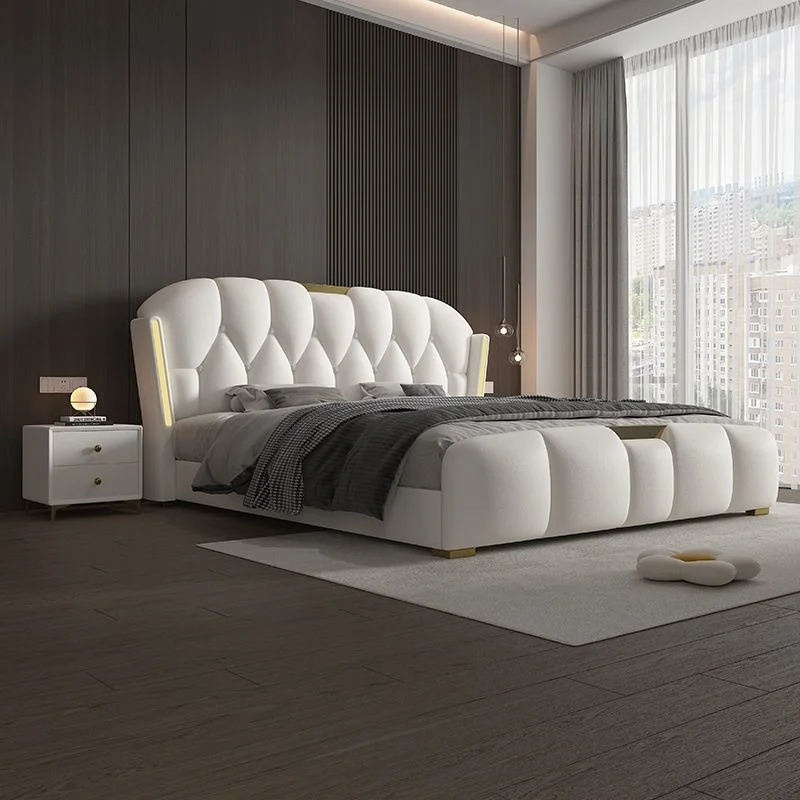 

High-end Internet celebrity double double bed with night light, multi-family modern simple luxury fashion bed