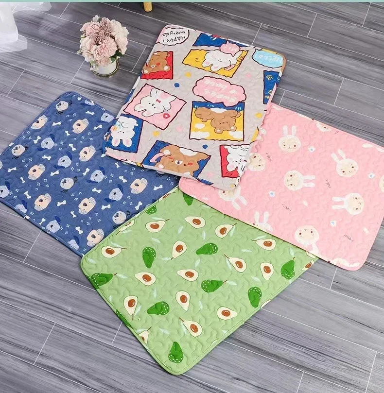 Washable Pet Pee Pad Pet Diaper Mat Reusable Mats for Dogs Dog Bed Urine Washable Dog Training Pad Four Seasons Pet Mat Urine