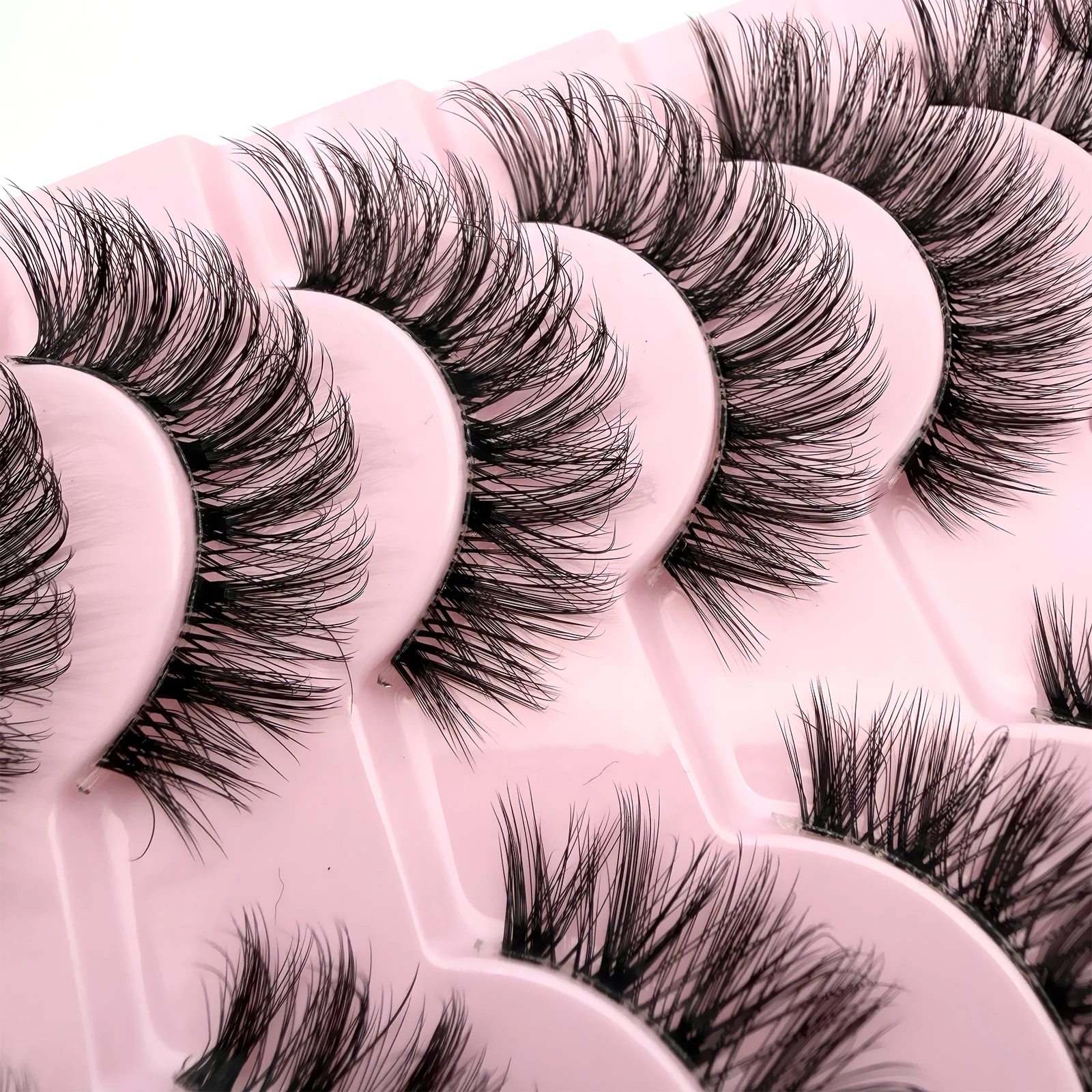 10ペア ふわふわまつげ Dカール つけまつげ 3Dボリューム ウィスピーつけまつげ ストリップス 日常使いや特別な機会のメイクに最適