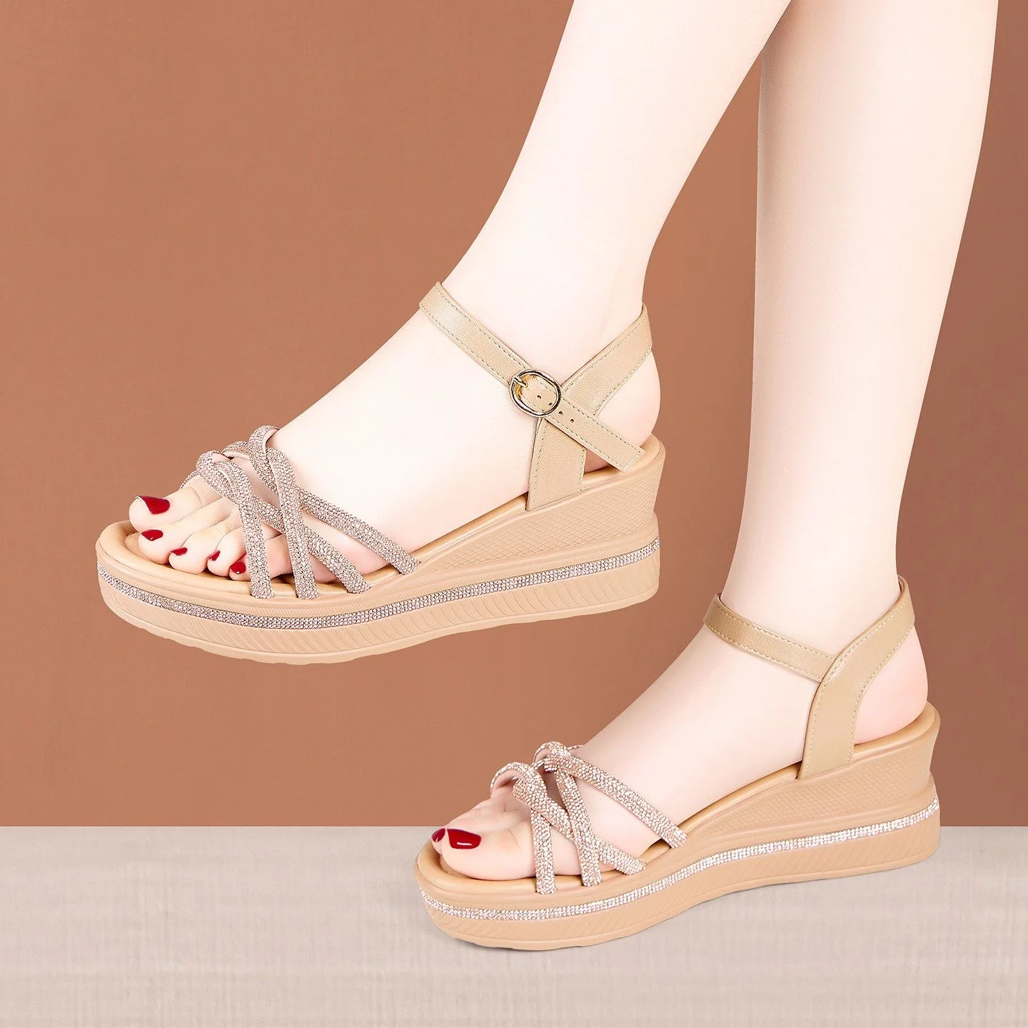 

6.5cm Elegant Comfortable Rhinestone Twist Leather Sandals Platform Shoes 2026 Summer Med Heels Wedges Sandals for Office Mom