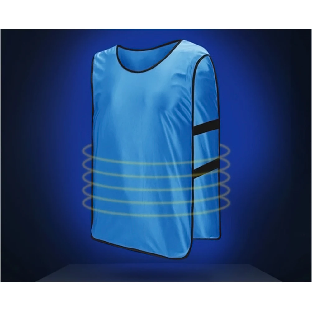 

Football Training Jerseys Mesh Design Breathable Sweat Absorbing for Running Jumping Sports Exercise Team Vest Kids