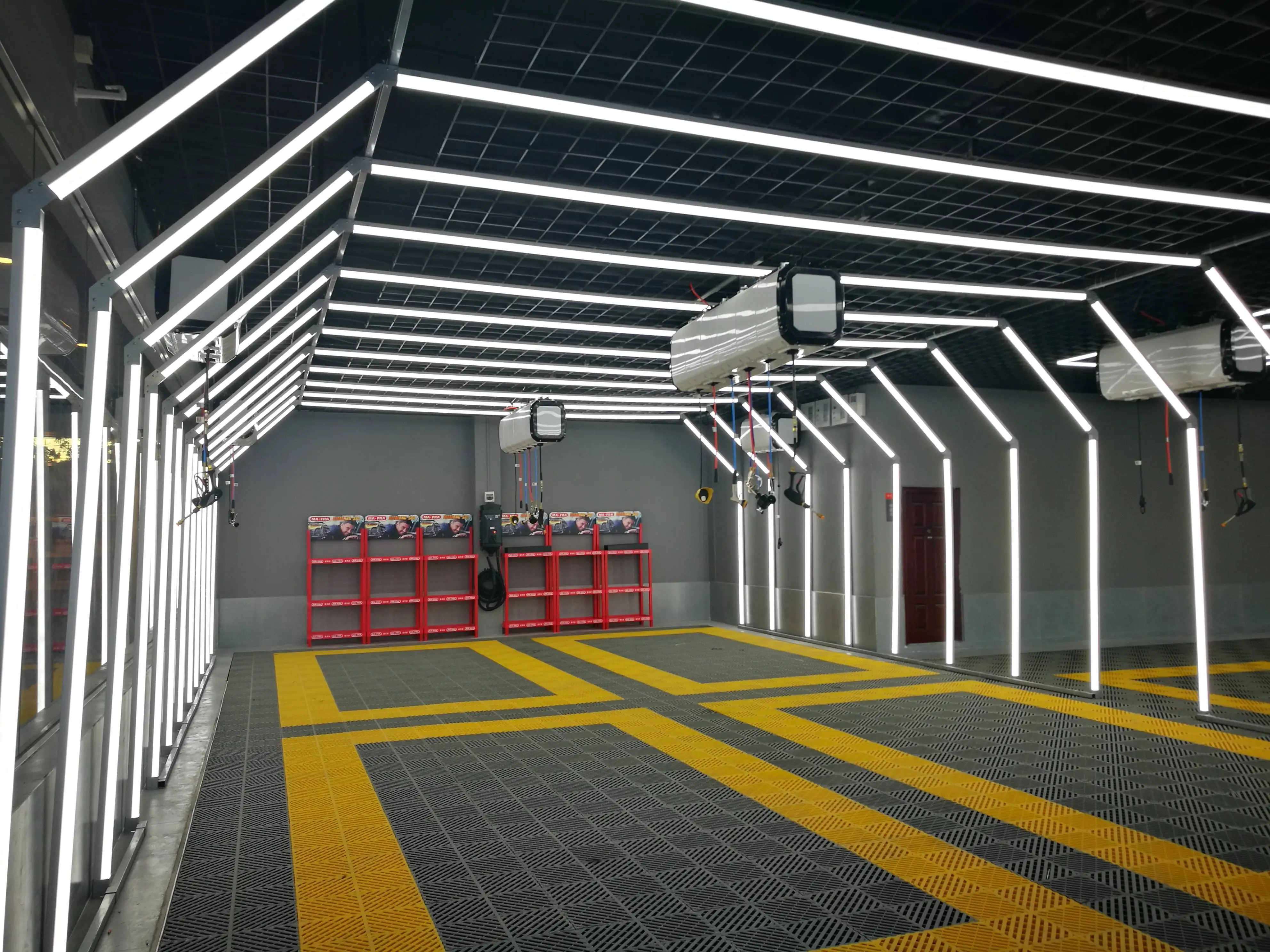 Professional Factory Sales Garage  Led Hexagon Light 2023 New High Quality Led Tube Light Tunnel Light