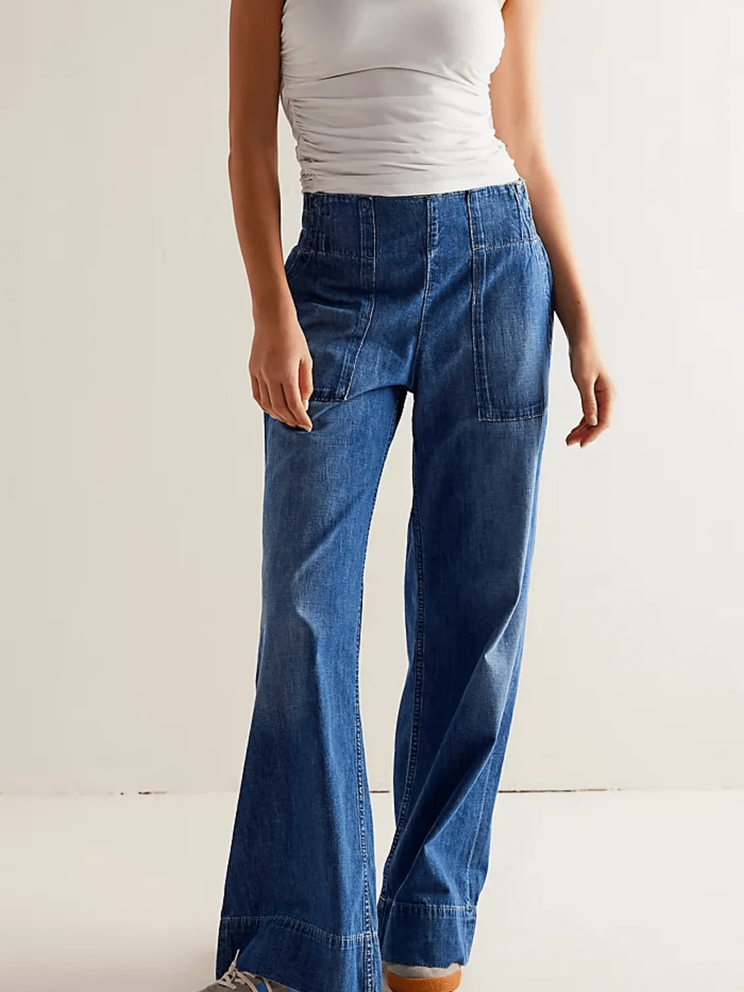 

Женские джинсы с высокой талией и широкими штанинами, с карманами-карго — повседневные свободные джинсы