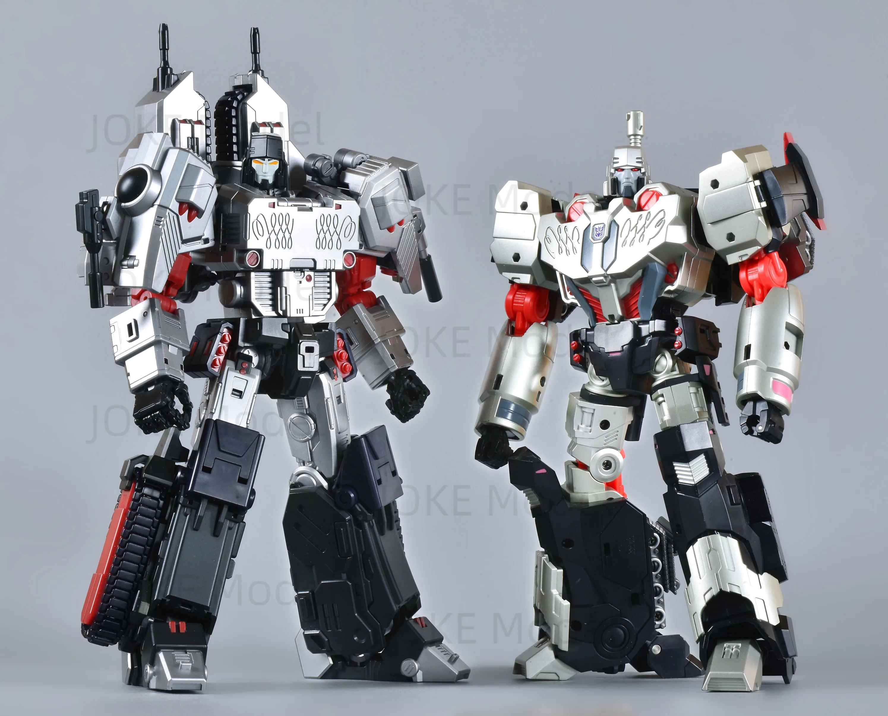 

【Available In June】 Transformed toys Star Toys MMC R-53 R53 IDW MG Megatank G1 Action Figure