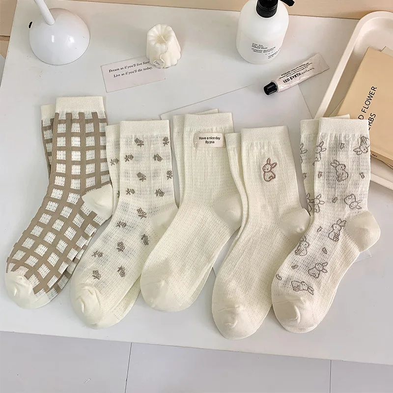 2 Paar neue Mode Mid-Tube Socken für Damen Frühling und Sommer dünn süß weich schön lässig