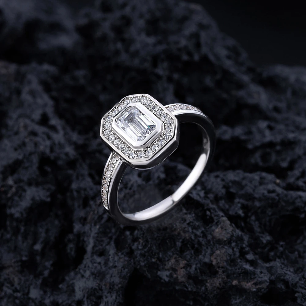 Vinregem Emerald Cut Lab creato anello classico con pietre preziose di zaffiro per le donne 925 Sterling Silver fidanzamento di nozze gioielleria