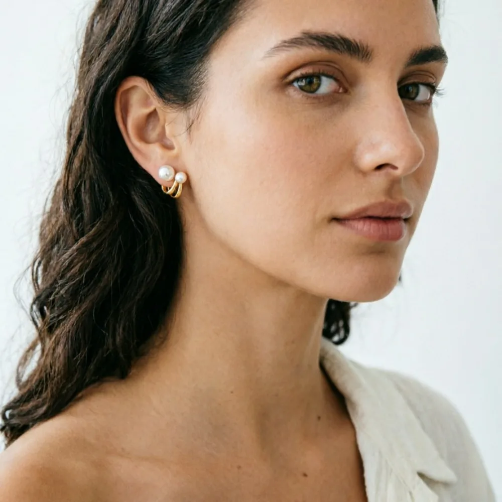 SUMENG Fashion Classic Pearl Earrings for Women Senior Temperament Girls Retro Style Ear Rings Girlfriend Gift Banquet Souvenirs