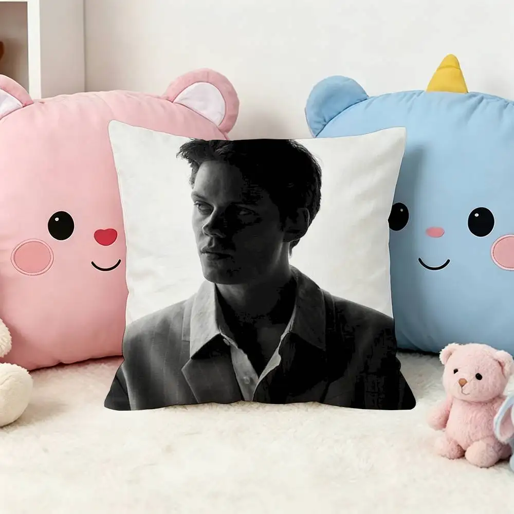 B-Bill Actor S-Skarsgard Double-Sided Printed Cushion Cover Bedroom Bedside Sofa Pillow Case