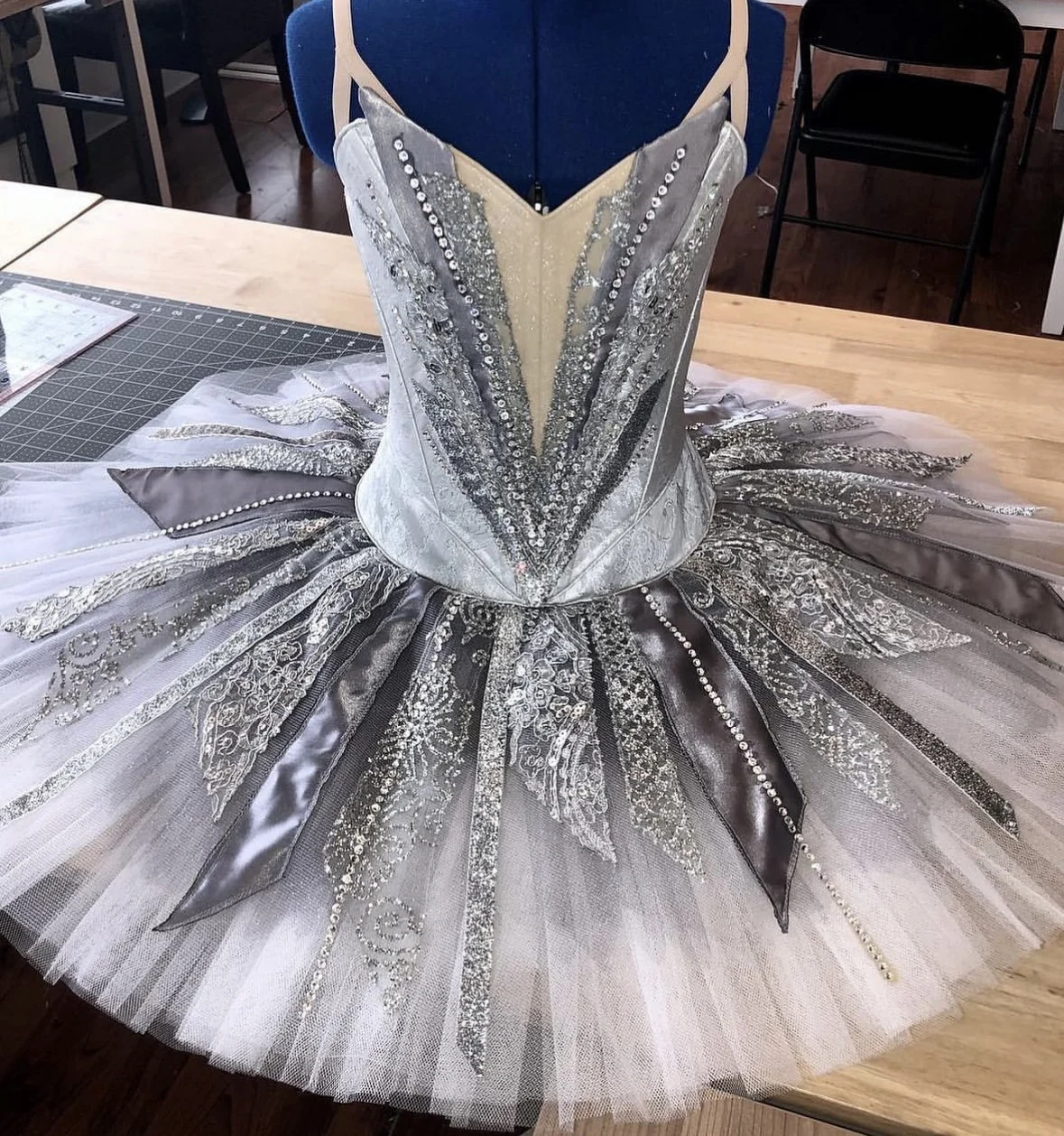 High-end professional ballet classical TUTU short skirt performance competition dress private custom women's dress