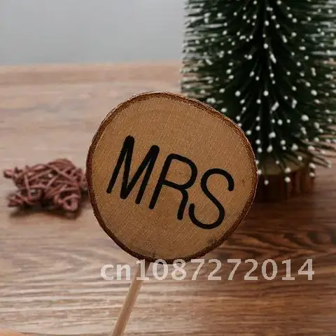 3PCS/pack Wooden Cake Topper MR&MRS Wedding Decoration Creative Wedding Decor Valentines Day Anniversary Cake Topper Set