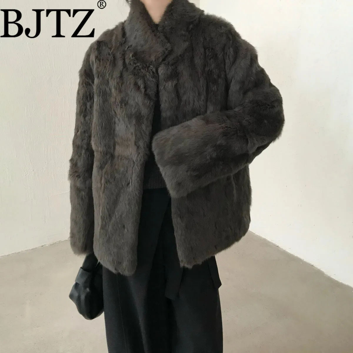 

BJTZ Women's 2025 Winter Designer 100% Rabbit Fur Jacket Midi Slim Fit Half High Neck Hidden Button Warm Office Elegant