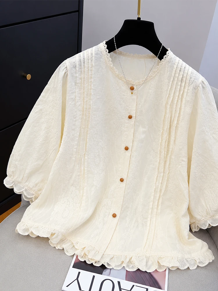 Korean Style Short Sleeve Lace Shirt Soft Cream Color Gentle And Slimming Summer Beautiful  Shirt for Women Casual Wear