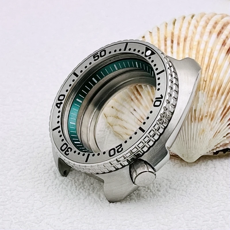 44mm NH36 NH35 Case 6105 Turtle Watch Case Fit For 7S26 NH34 NH35 NH36 Movement Transparent Back Cover Abalone 6105 Watch Cases