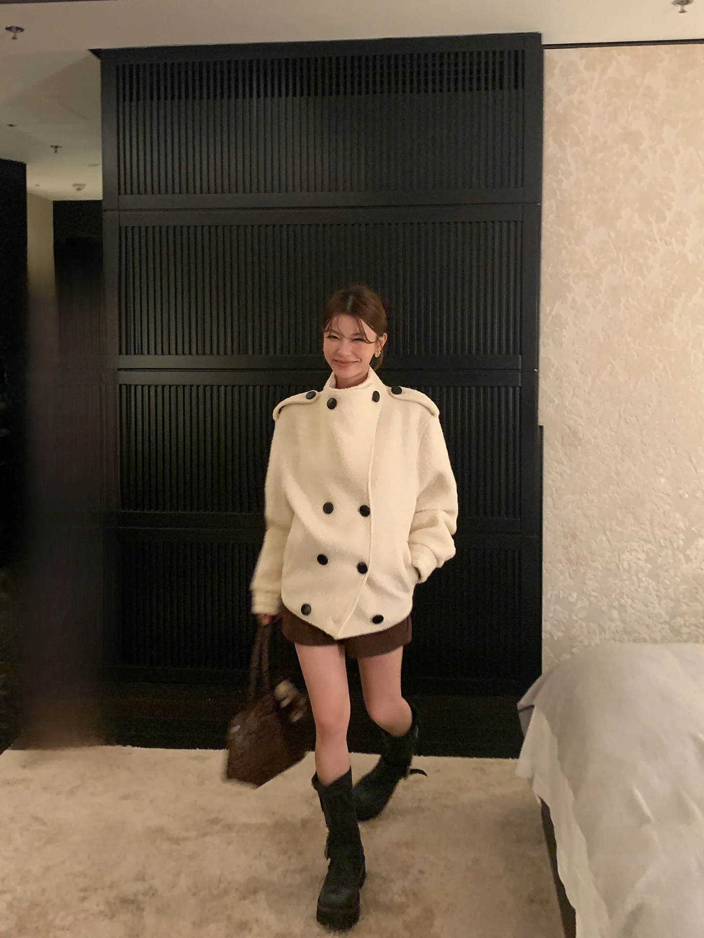 

LIONE Manini, осенне-зимнее шерстяное пальто с драпировкой, свободный крой, двубортное длинное пальто с воротником-стойкой, модная верхняя одежда