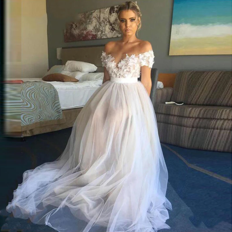 

Sexy Off The Shoulder Boho Wedding Dresses Simple A-Line Lace Appliques Tulle Beach Bridal Gowns Vestidos