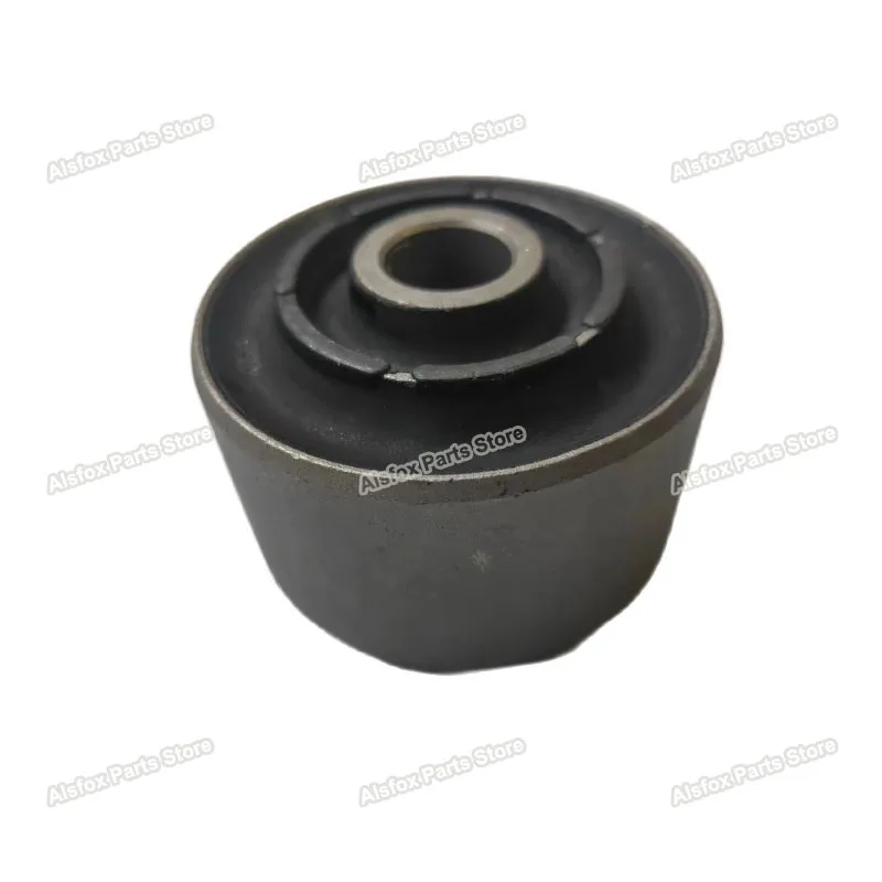 Front Lower Trailing Control Arm Bushing For Mercedes-Benz G-Class W461 W463 G55 G65 AMG G500 G550 4603330314 4603335014