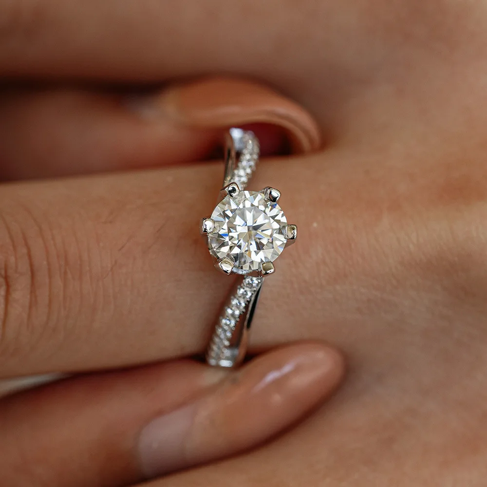

S925 Sterling Silver Moissanite Six Prong Ring Unique Twisted Band Design Perfect for Daily Wear Engagement and Wedding Ring