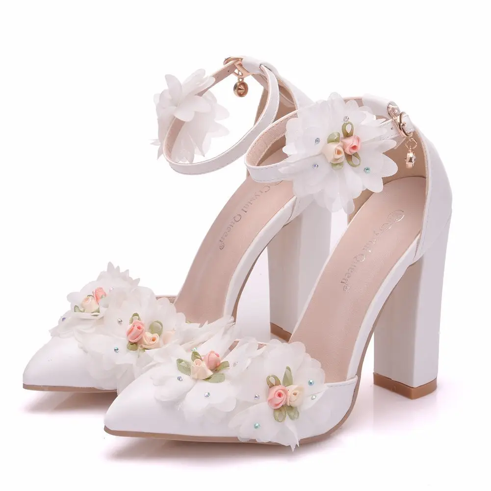 Nuovo cinturino alla caviglia fiore bianco danza tacchi alti donna dolce sandali da sposa Ladies Party Club matrimonio nuove scarpe eleganti