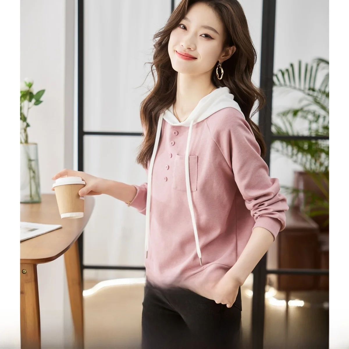 

Outlet Casual Loose Women's Hoodie Color Block Long Sleeve Top Autumn Wear Polyester Fiber Straight Body Fit Regular Length