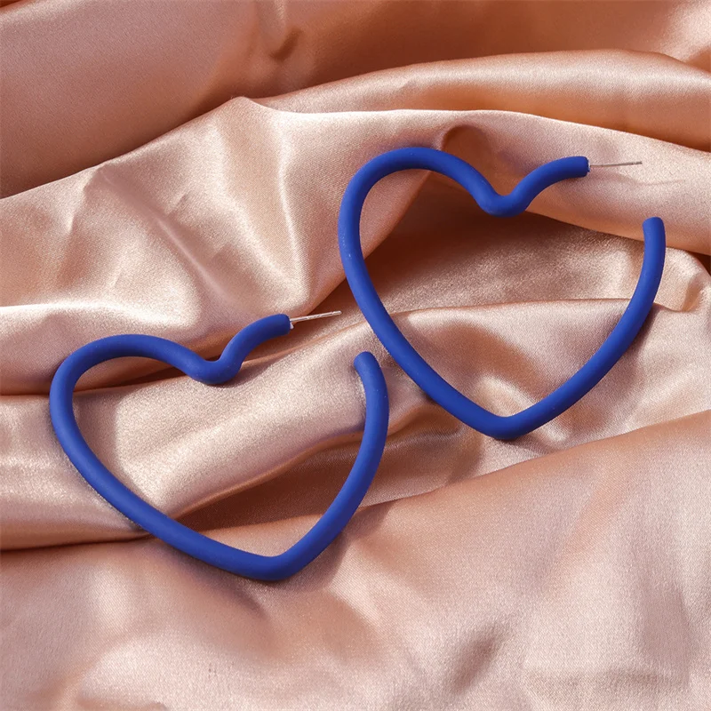 Aihua Fashion Geometrische Persönlichkeit Neon Acryl Großer Herz-Creolen-Ohrring für Damen Koreanischer Hohl-Dreieck-Stern-Ohrring Schmuck – Detail 5