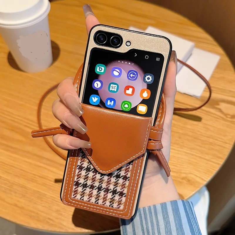 

Fashion Back Card Slot Flip Phone Cover for Samsung Galaxy Z Flip7/Z Flip6/Z Flip5/Z Flip4 with Shoulder Strap