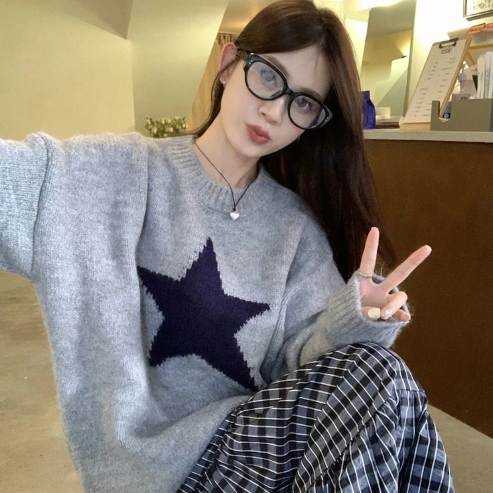 Fashionable Korean Five Pointed Star Round Neck Pullover Sweater Women's Top Gray Graffiti New Autumn Winter Skirt Lazy Sweater