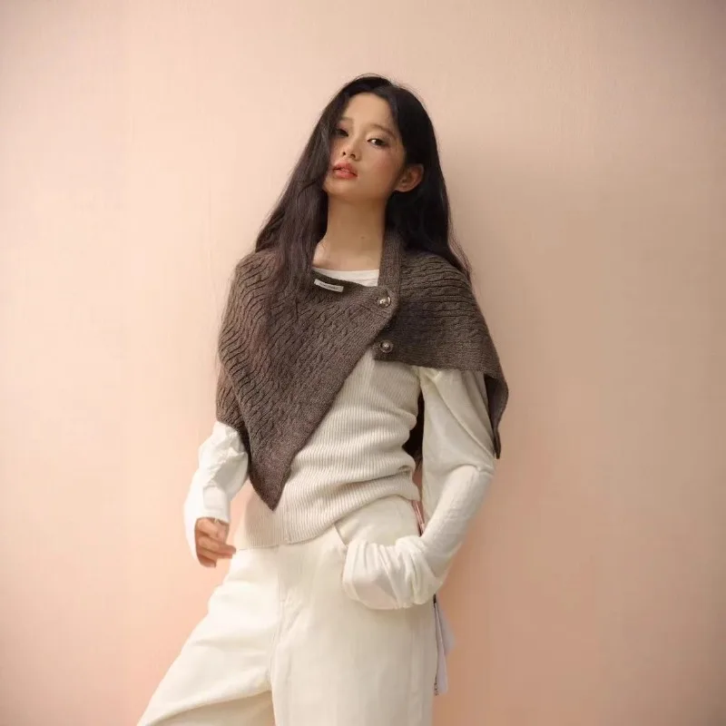 

Autumn/Winter New Fashion Wool Button-up Knit Shawl Skirt Apron Layered Multi-purpose Wrap