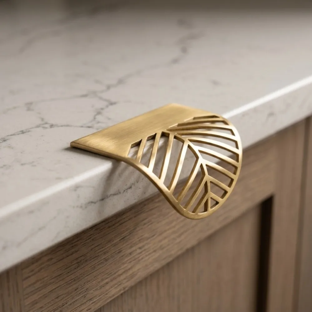 4pcs Zinc Alloy Brass Leaf Cabinet Pull Leaf Shaped Fixed Dimension Brass Wardrobe Handle 1.69*2.36in Gold